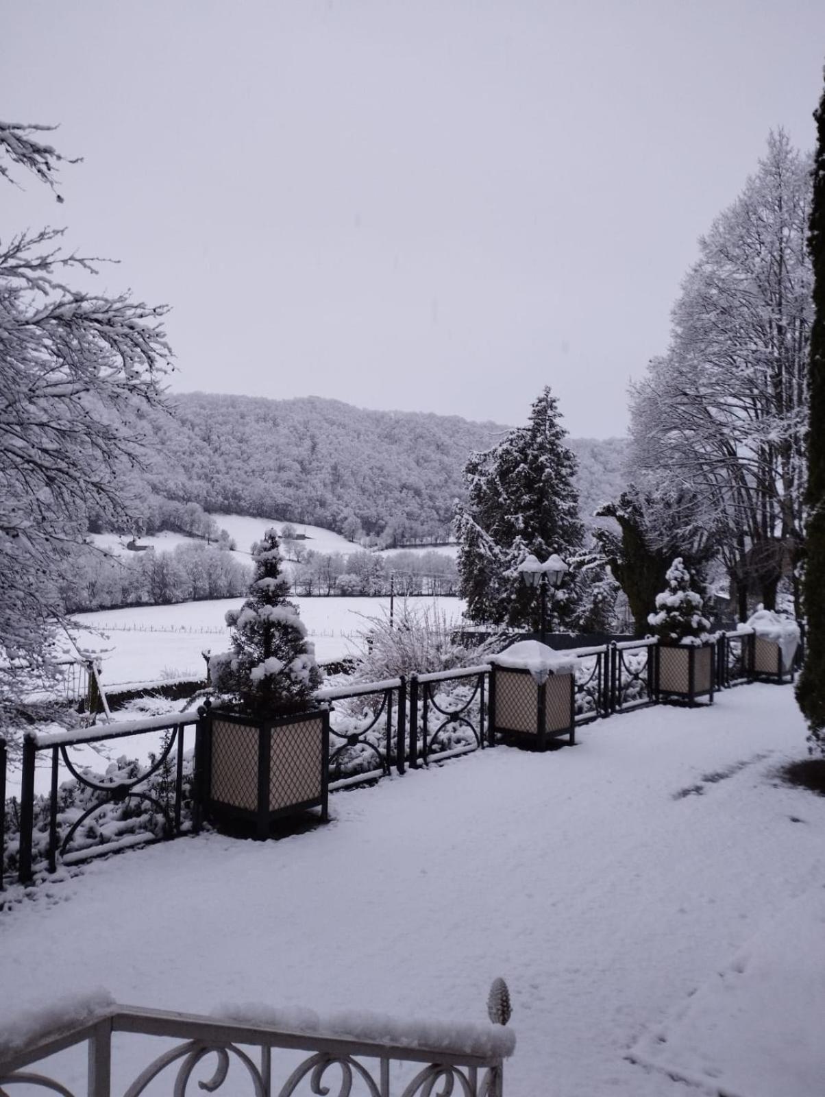 Chambre D'Hote Dans Le Cantal Vallee De La Maronne Saint-Martin-Valmeroux Экстерьер фото